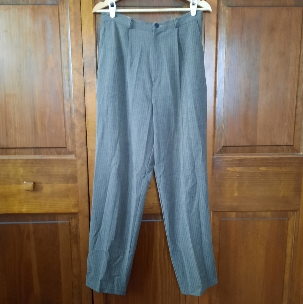 Croft & Barrow Stretch tan black micro herringbone pattern high-waisted trousers